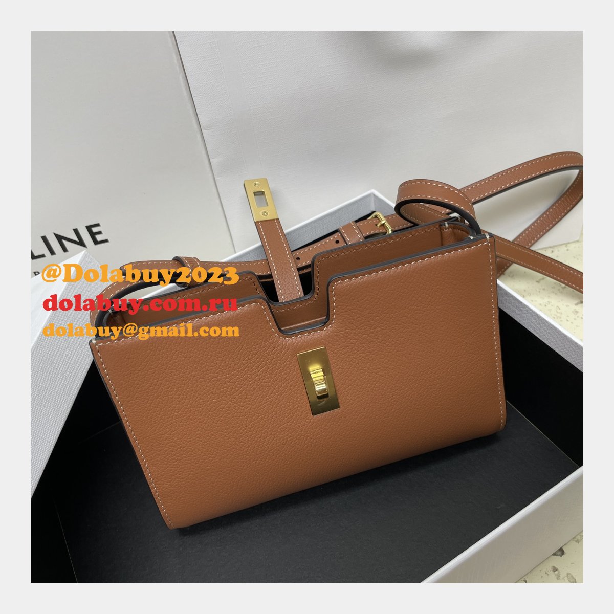 Unparalleled Quality Celine 100443 Replica AAA Purse