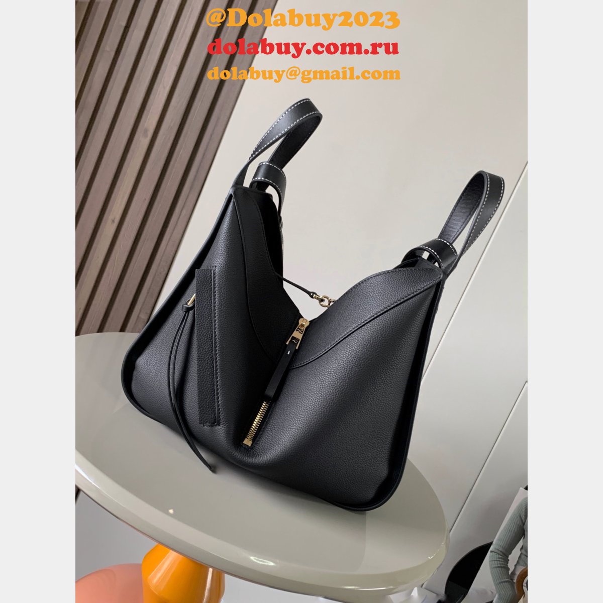 Small AAA+ Loewe Hammock Bag In Soft Grained Calfskin