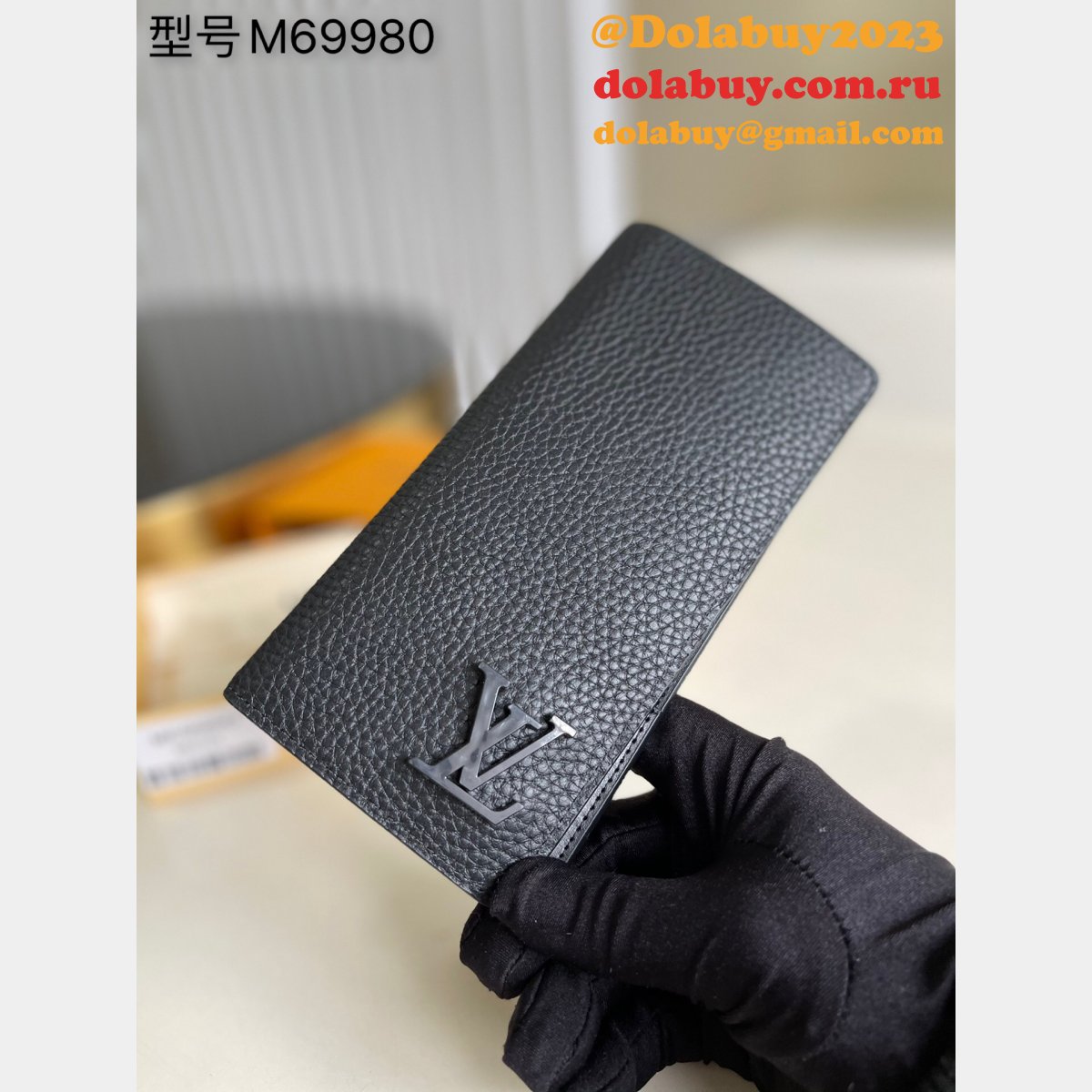 Louis Vuitton Wallets Replica Brazza LV Aerogram M69980 Bag