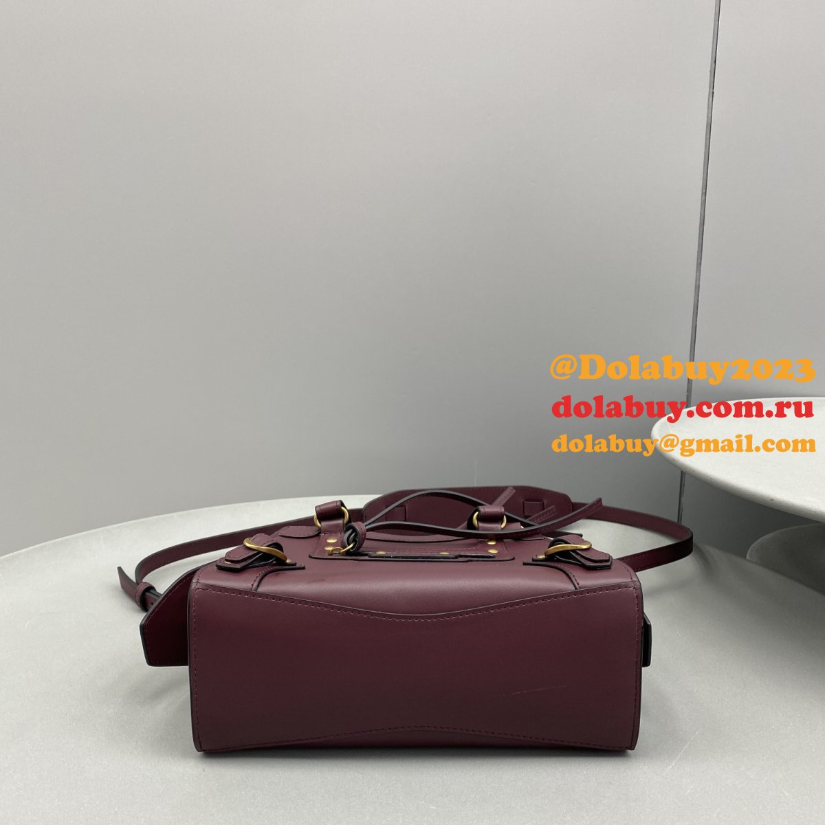 Replica balenciaga cuag plain weave wine red