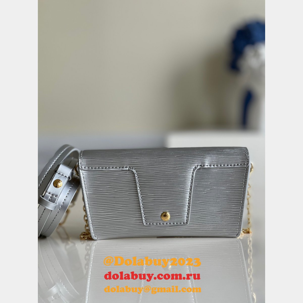 AAA Replica Designer Louis Vuitton Casual Style 2WAY Plain Leather EPI Handbags