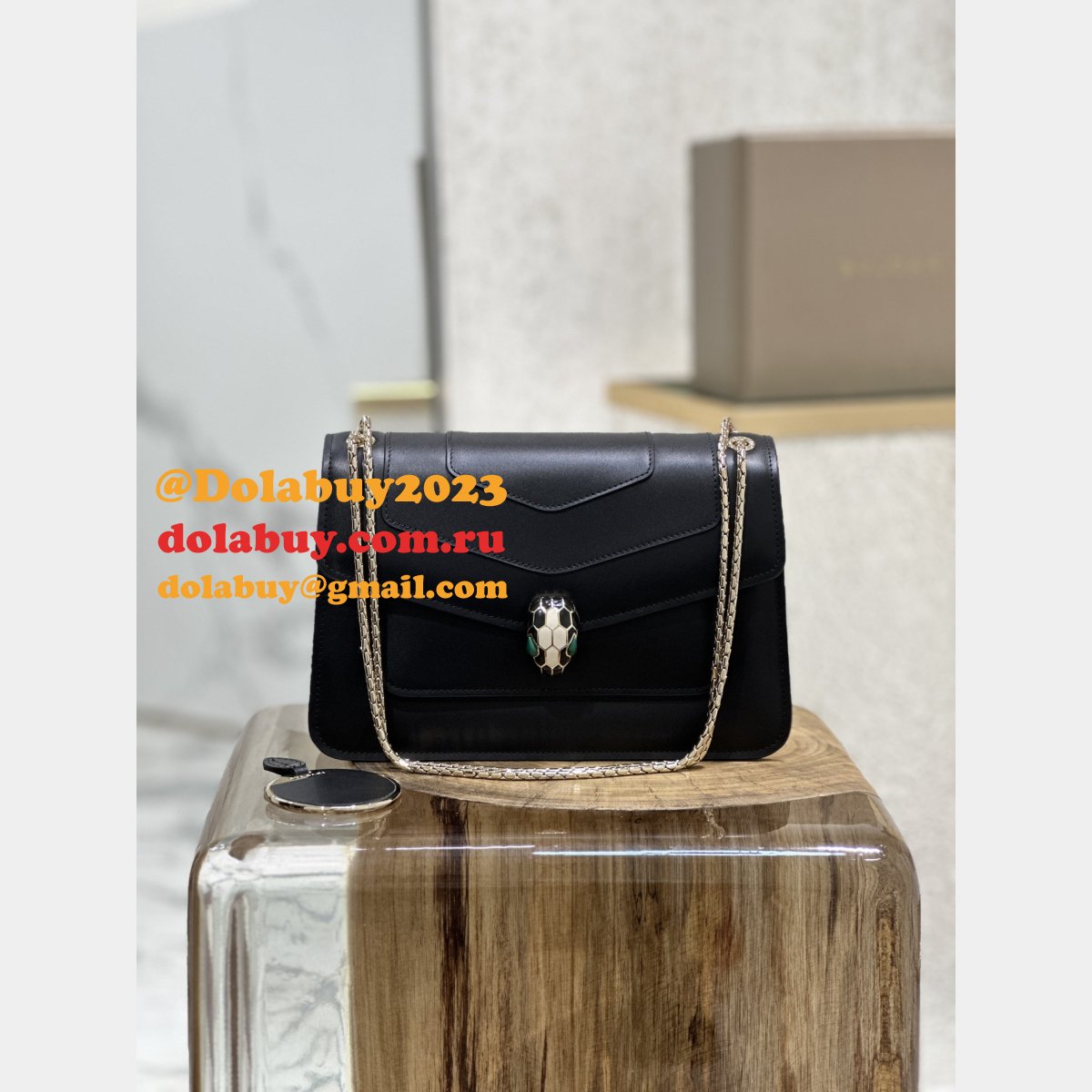 Duplicate BVLGARI SERPENTI FOREVER Crossbody Bags 289676