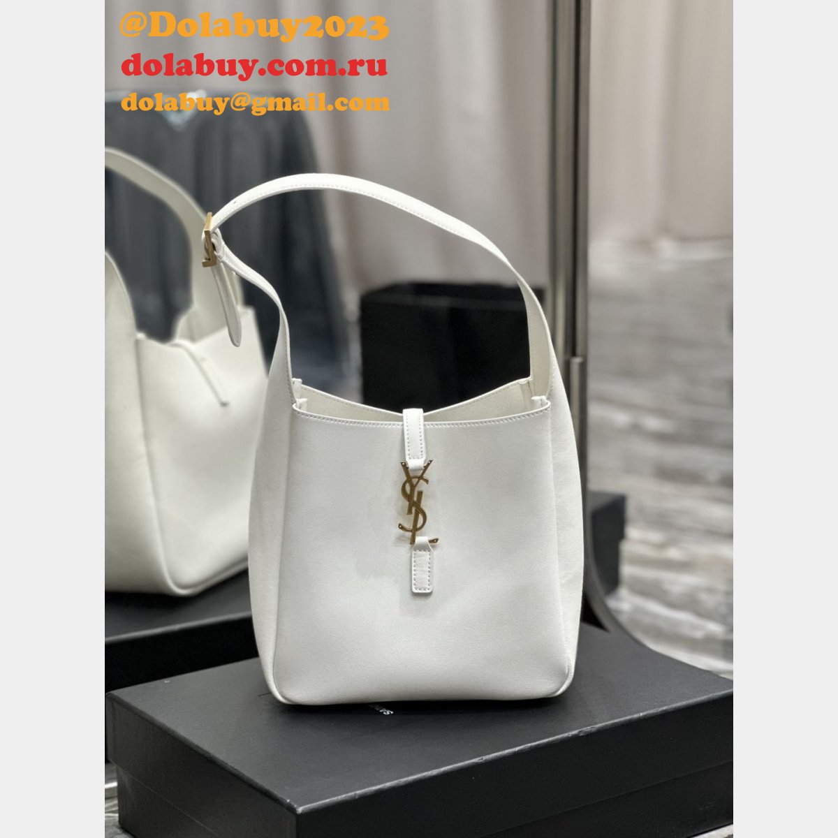 Replica YSL Saint Laurent Le 5 À 7 Soft 713938 Hobo Bag