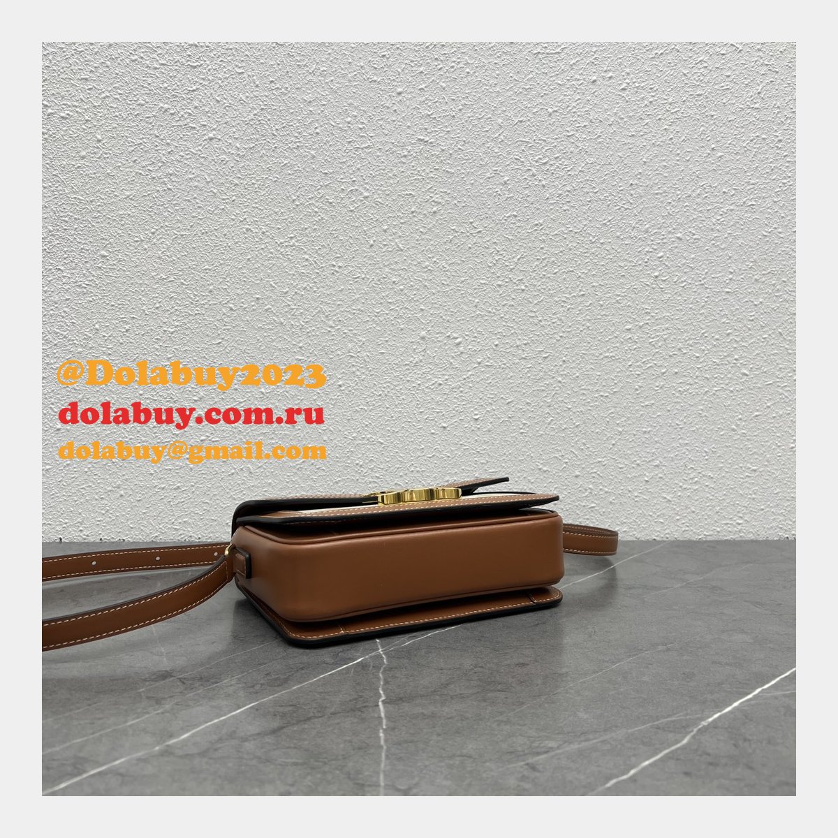 Celine Top Quality Triomphe Teen 18/22CM 188423 Knockoff Bag