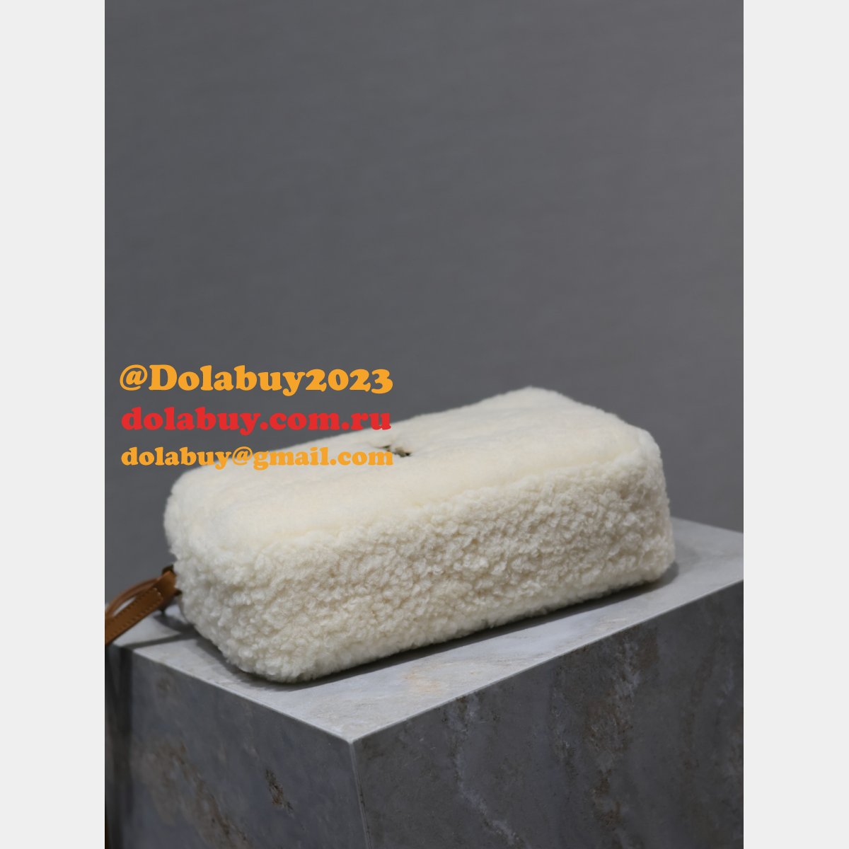 SAINT LAURENT 520534 LOU CAMERA SHOULDER CHEAP BAG