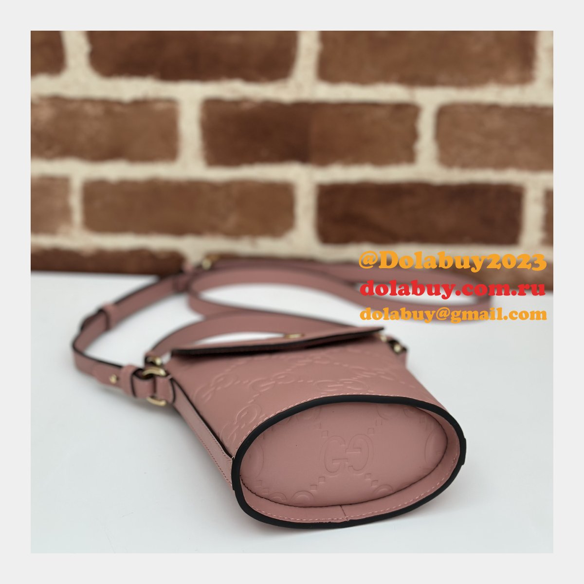 G*u*i 772795 uk embossed top handle replicas shoulder bag