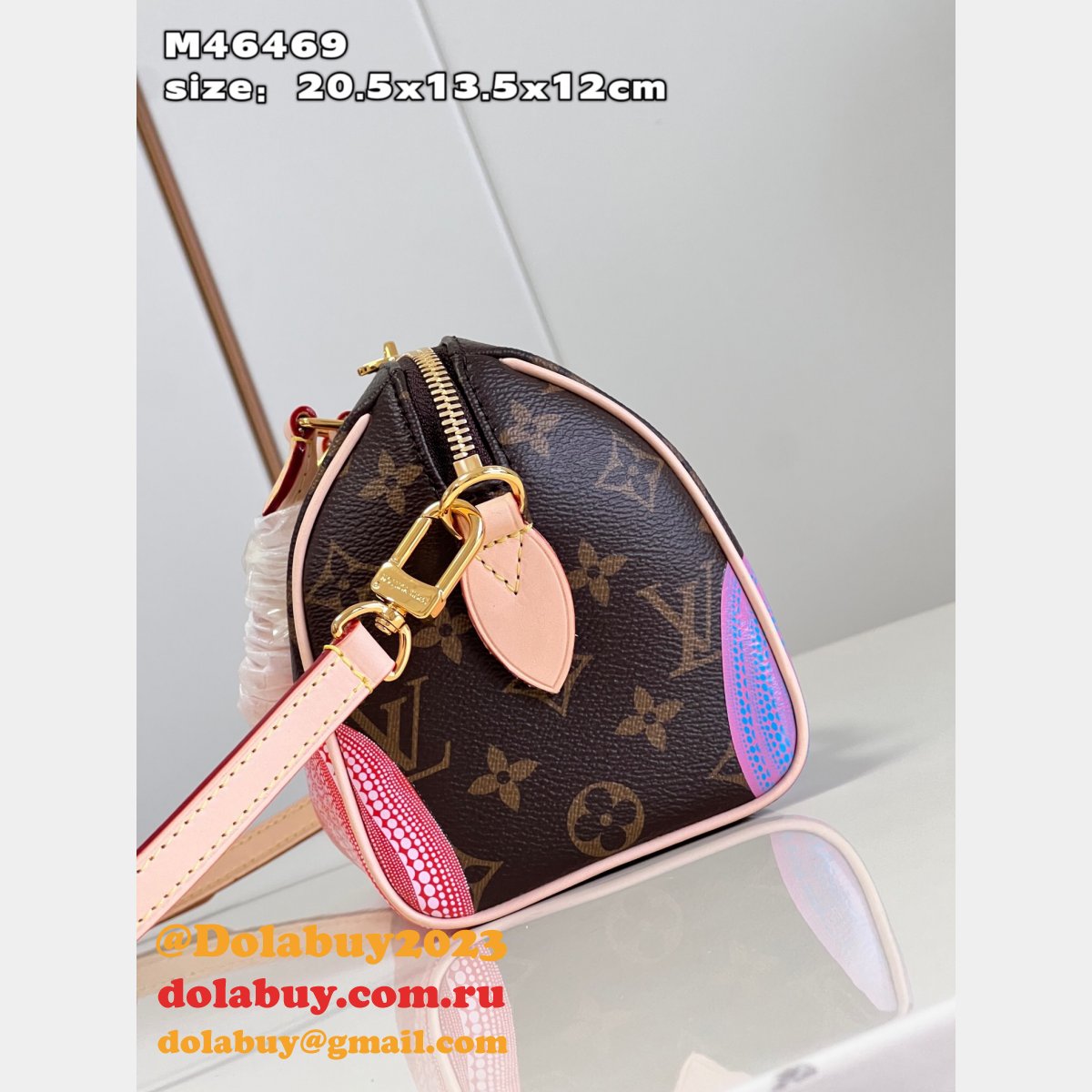 M46469 Louis Vuitton LV x YK Speedy Replica Bandouliere 20 Monogram