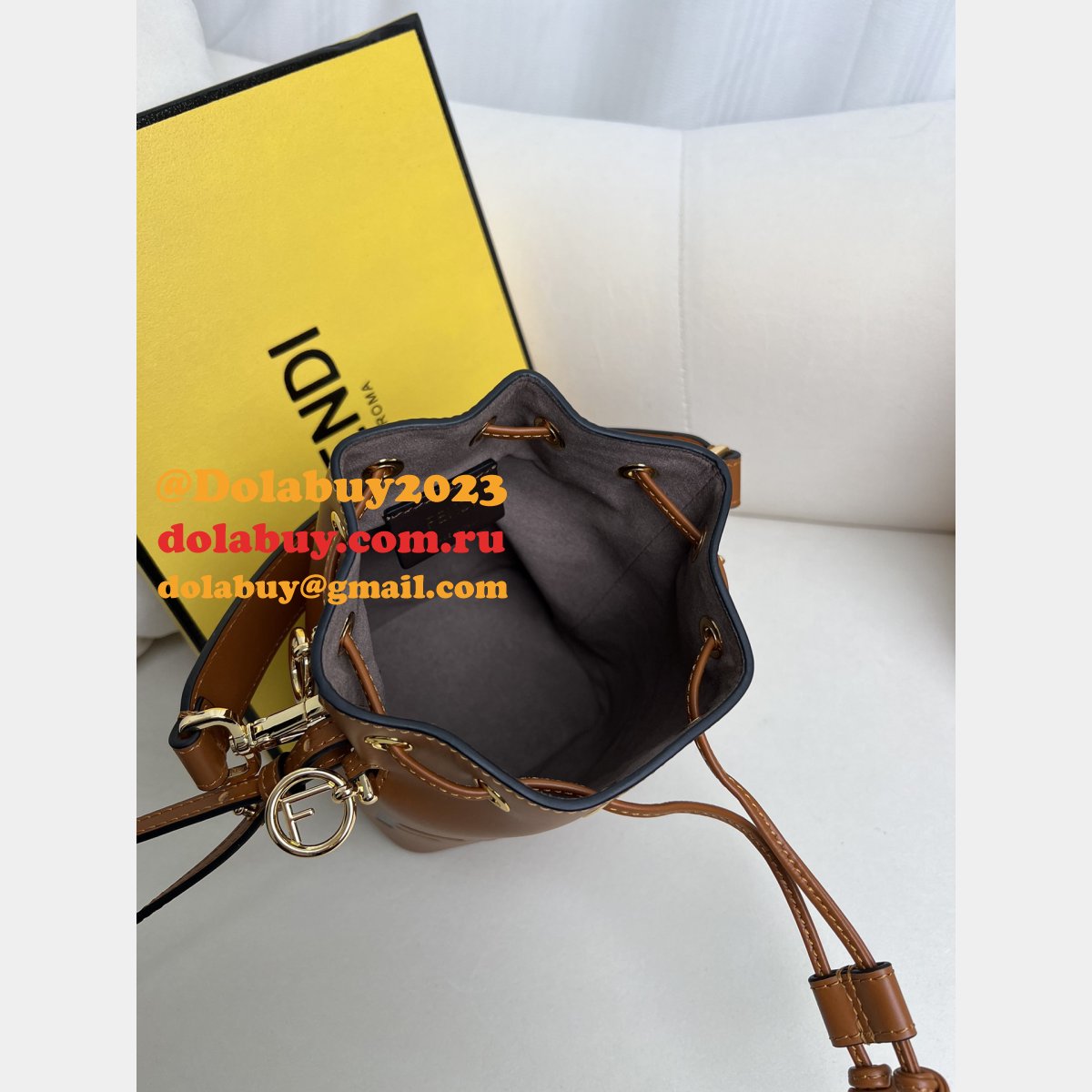 wholesale F**di mon tresor small bucket bag