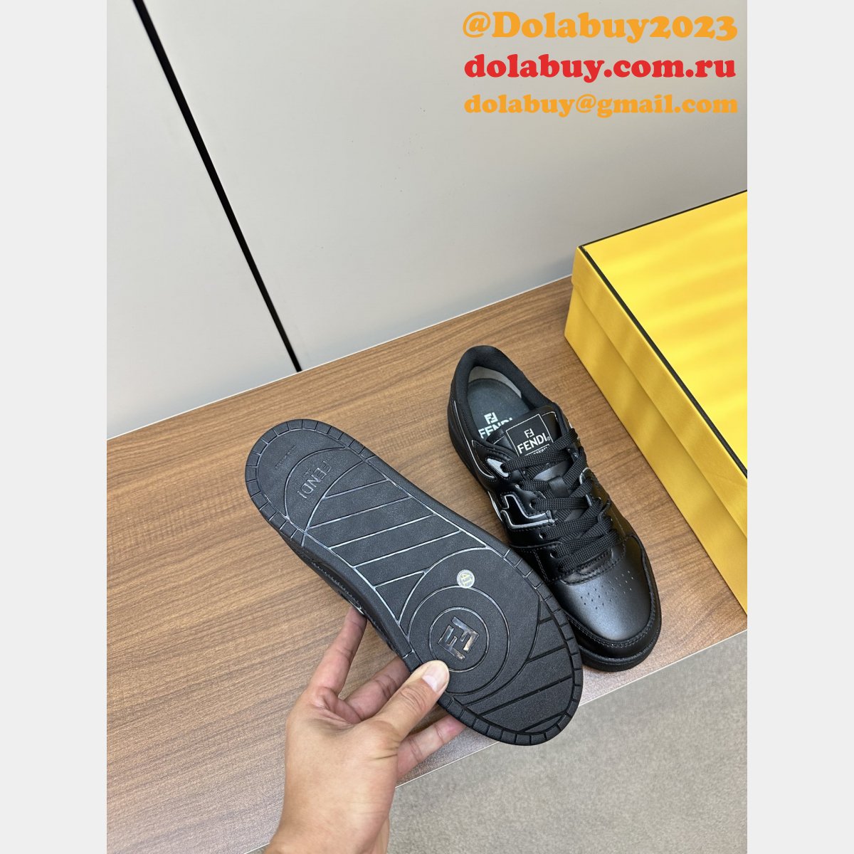 F**di match low-top sneakers