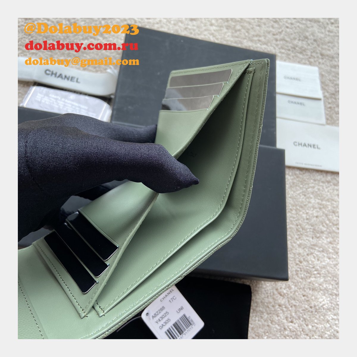 best CC Replica Classic Small Pocket Flap Wallet A82288