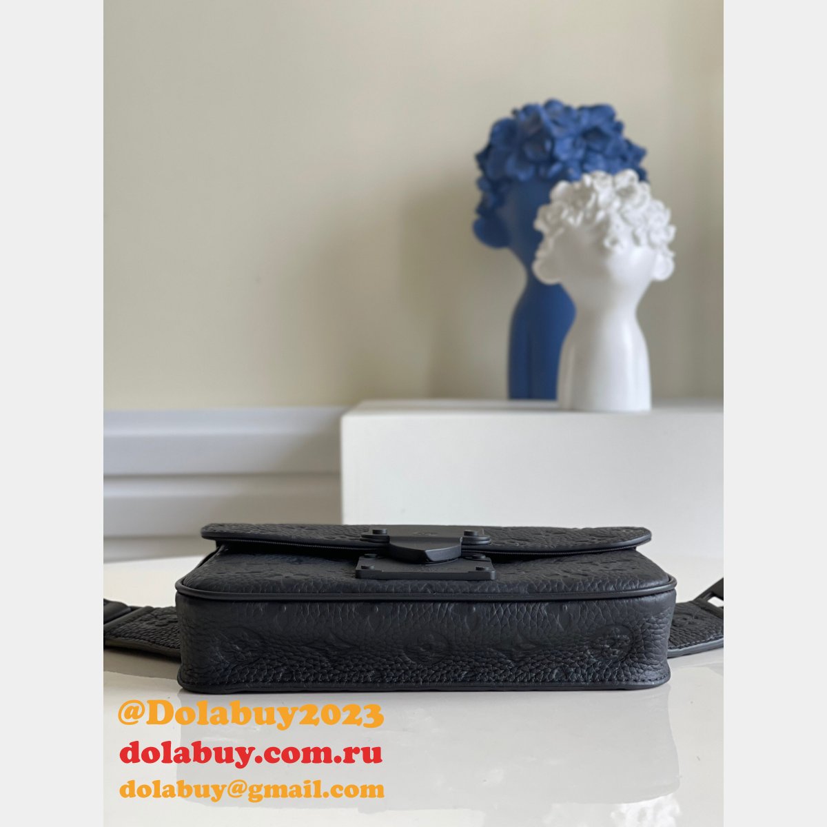 Louis Vuitton Knockoff S Lock Sling Bag Taurillon M58487 Black Bags