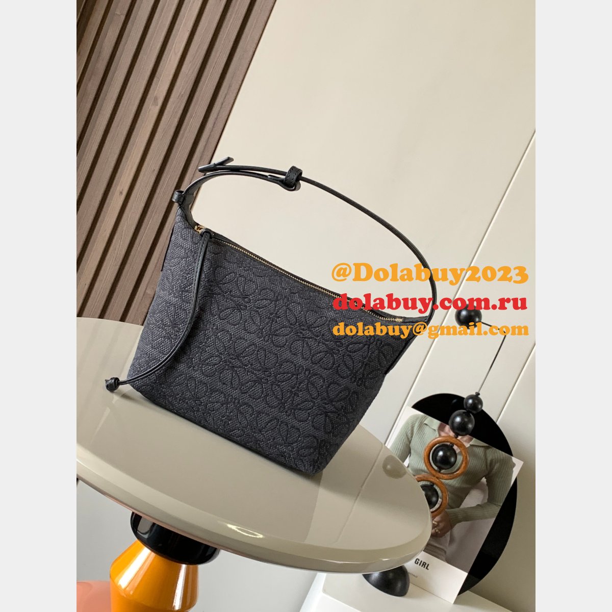 Luxury Cubi bag in Anagram jacquard and calfskin 21cm/35CM