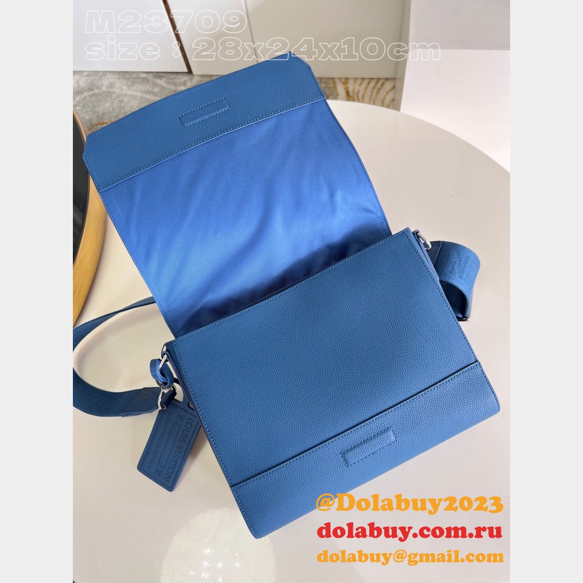 Louis Vuitton Fake Takeoff Messenger LV Aerogran M23709 Bag