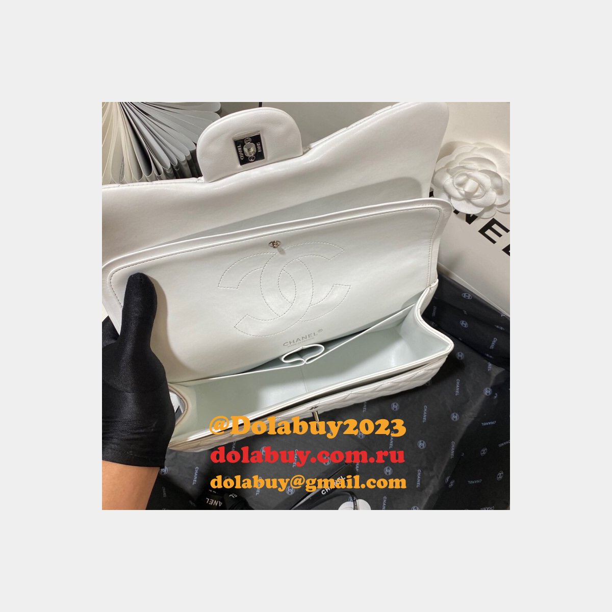 CC CF Knockoff Grained Lambskin & Gold-Tone Metal 30CM Black Maxi