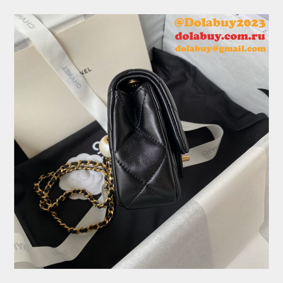 Luxury Wholesale Flap Black AS4868 Replica Bags