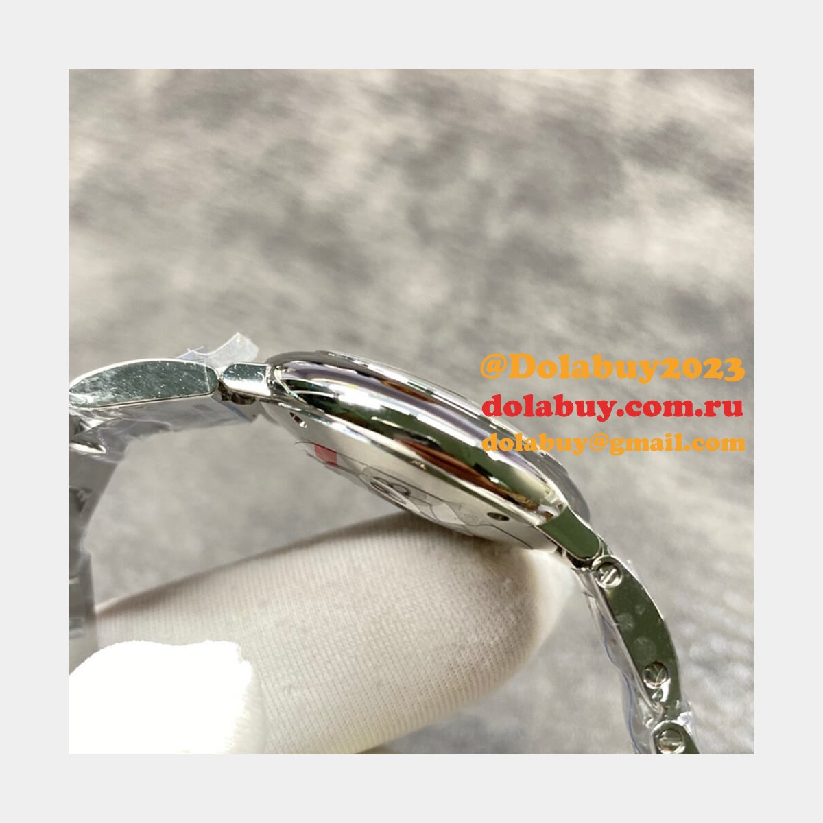 Cartier 28mm Ballon Bleu de Cartier watch