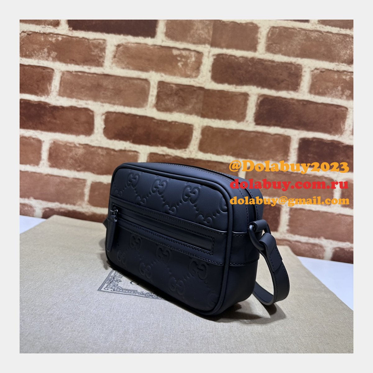 G*u*i 1:1 gg rubber-effect 771321 shoulder black replica bag