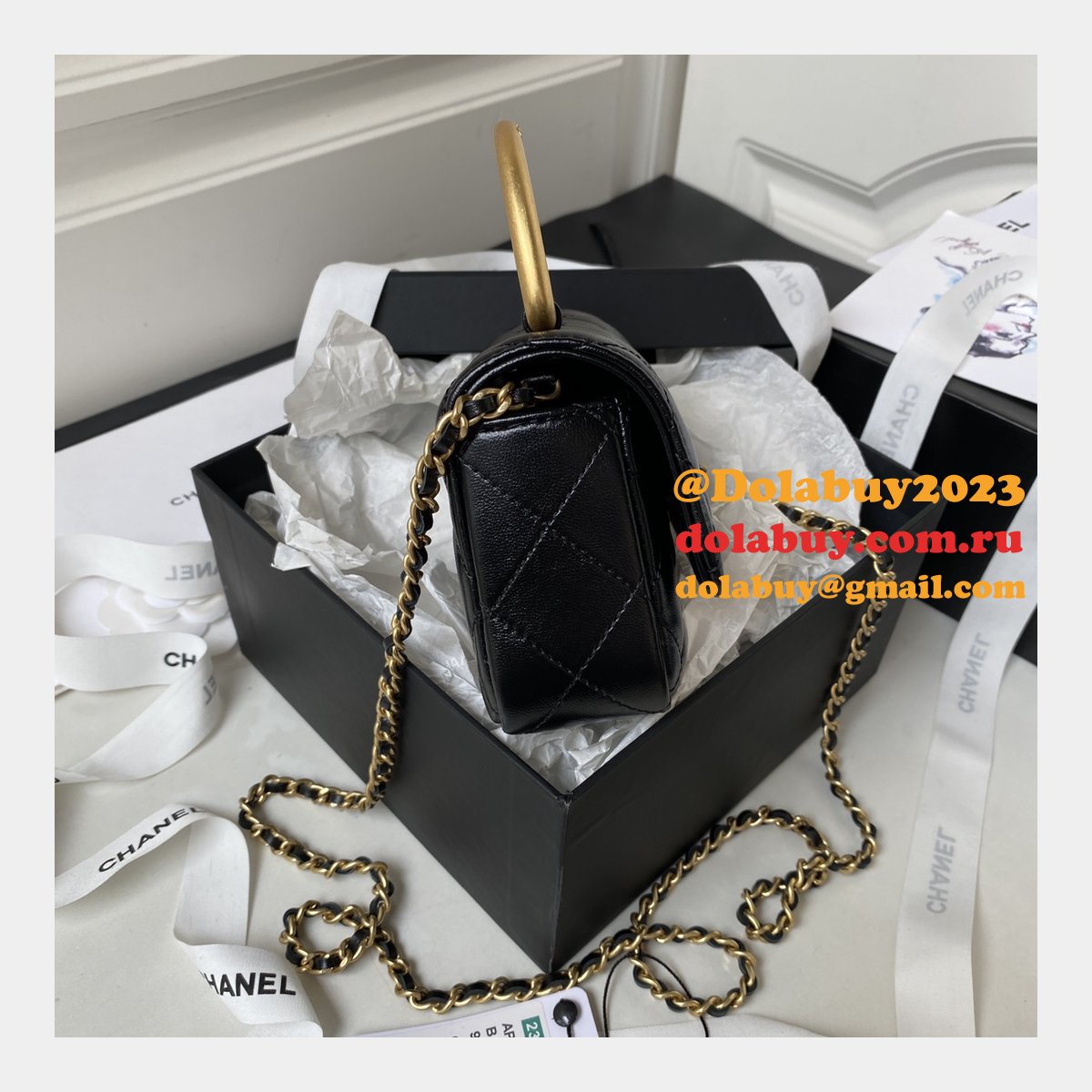 Inspired AP3485 Clutch With Chain Replica Shiny Bags