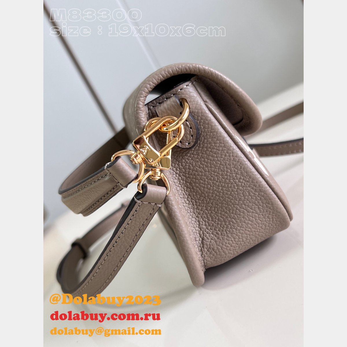 Nano Diane Bicolor M83300 Replica New Arrival Louis Vuitton Bag