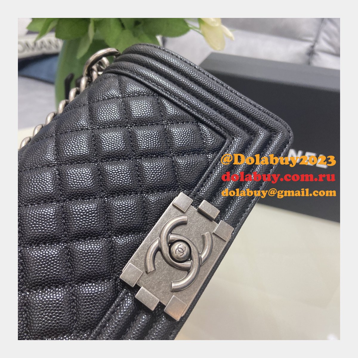 Top Quality CC 67085 Le boy Bag caviar leather 20CM