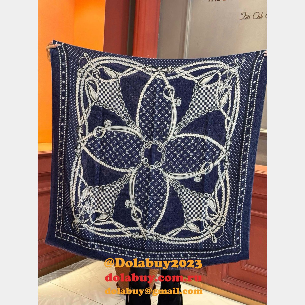 Luxury Fashion LV Silver Cashmere