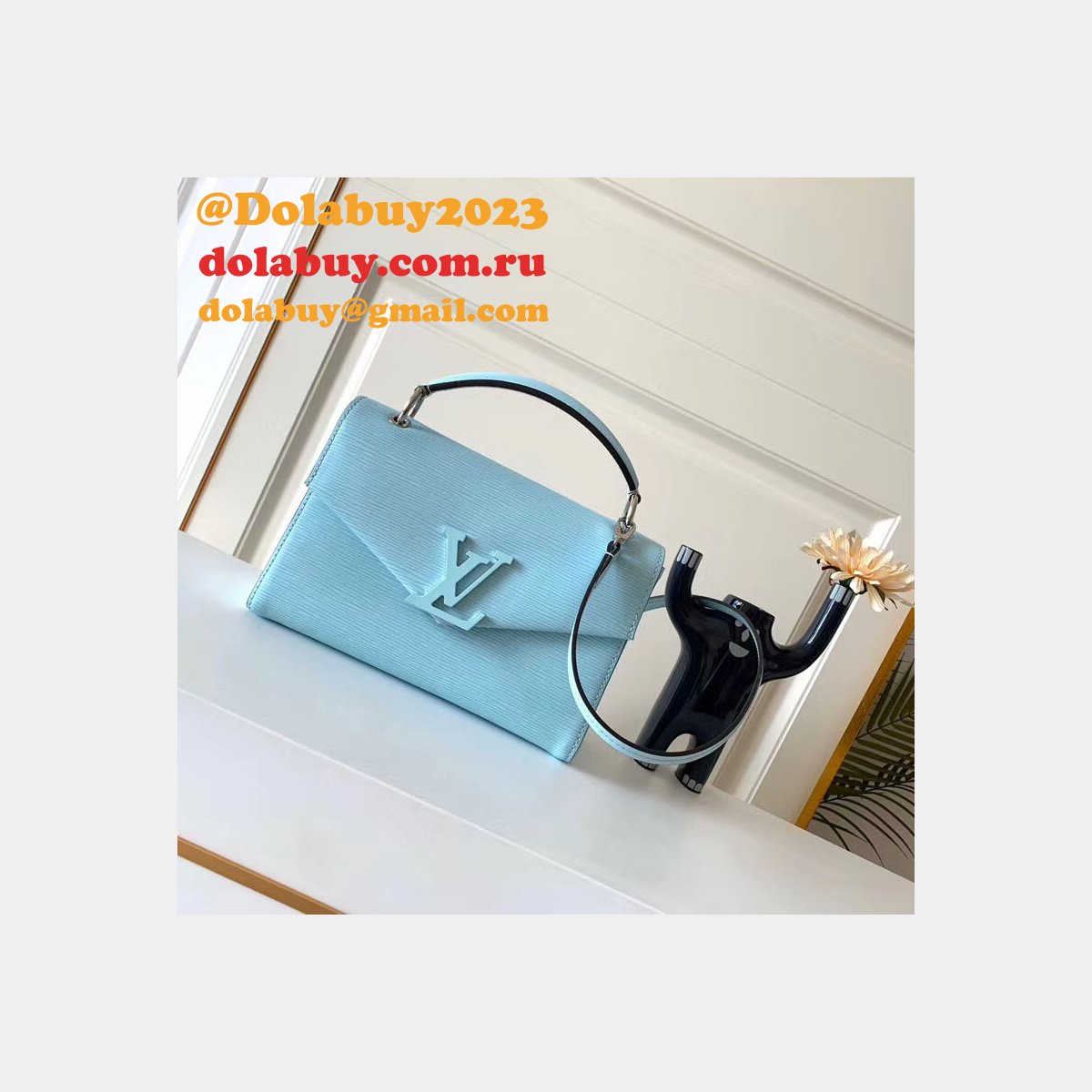 Luxury Louis Vuitton Pochette Grenelle Epi M55981 Leather