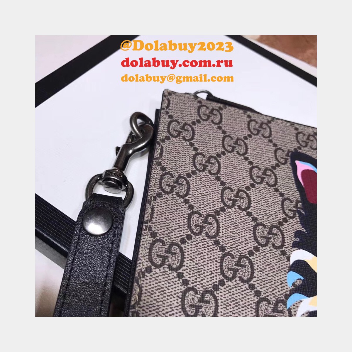 G*u*i best gg supreme 473904 bestiary pouch with bee