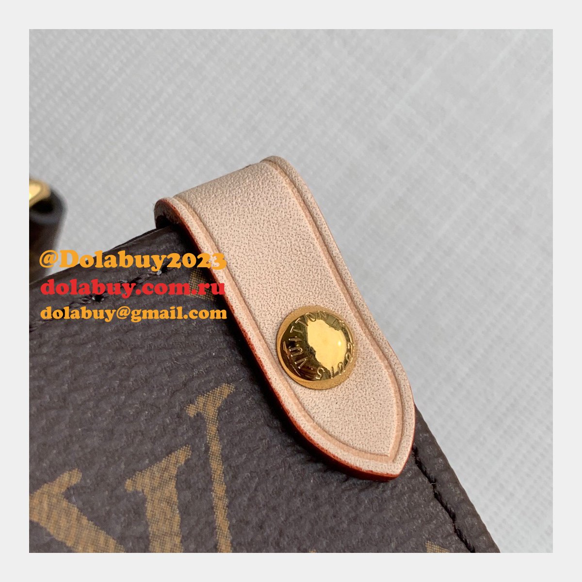 Louis Vuitton M45848 Monogram Replica Bags