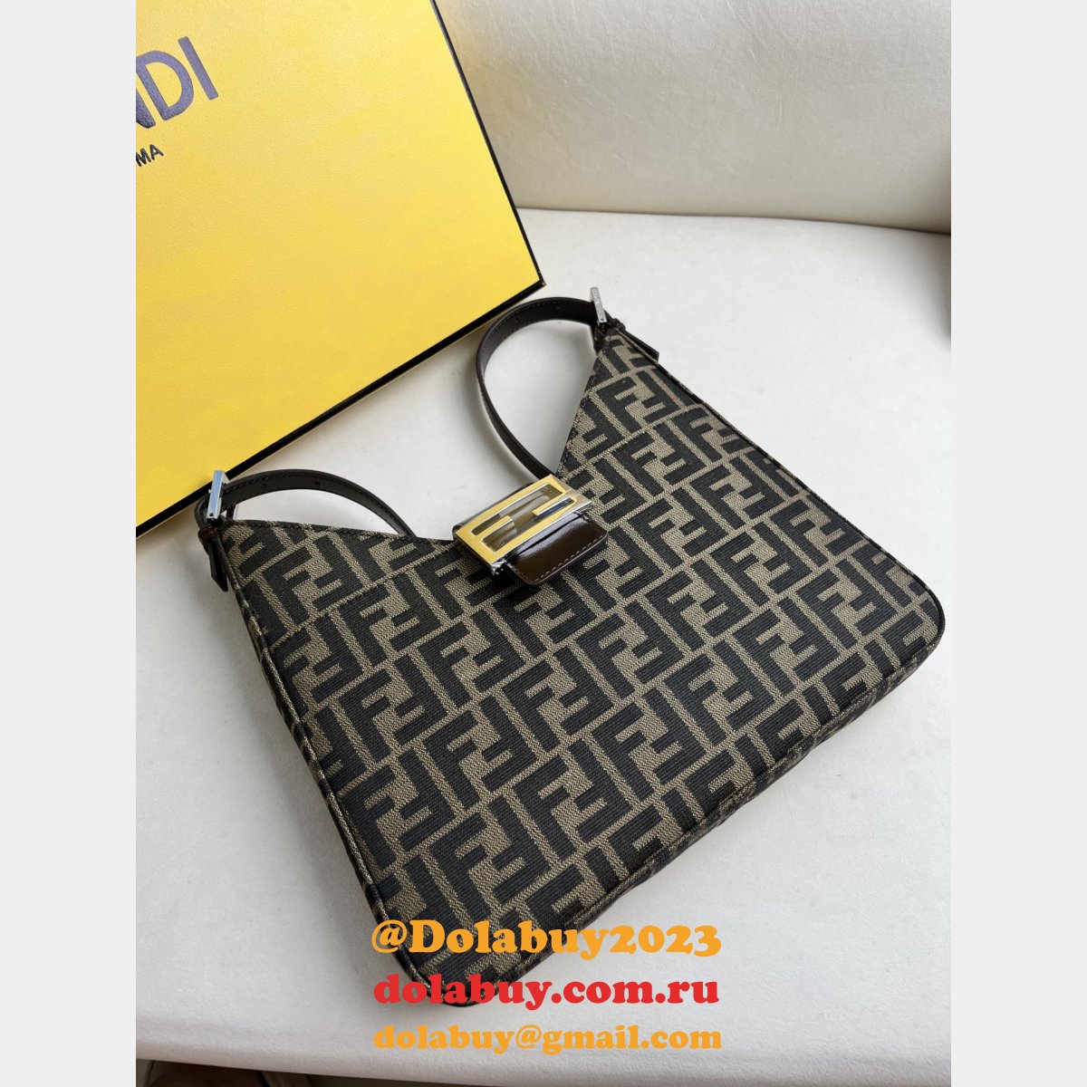 knockoff F**di vintage cheap armpit bag