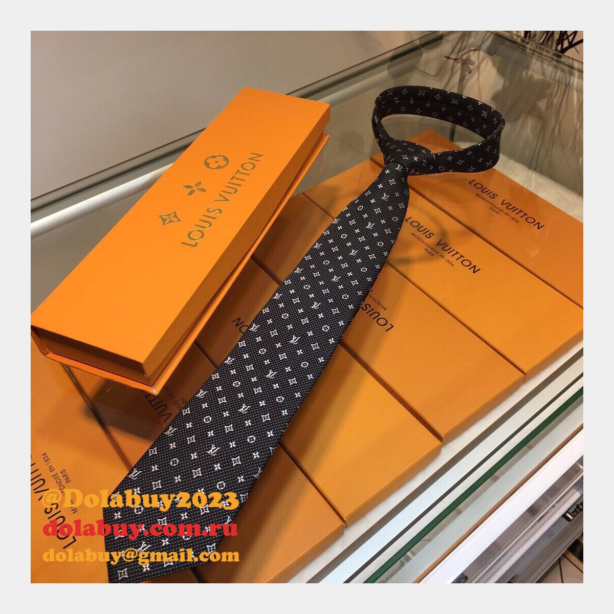Louis Vuitton Monogram Classic Jacquard series Tie