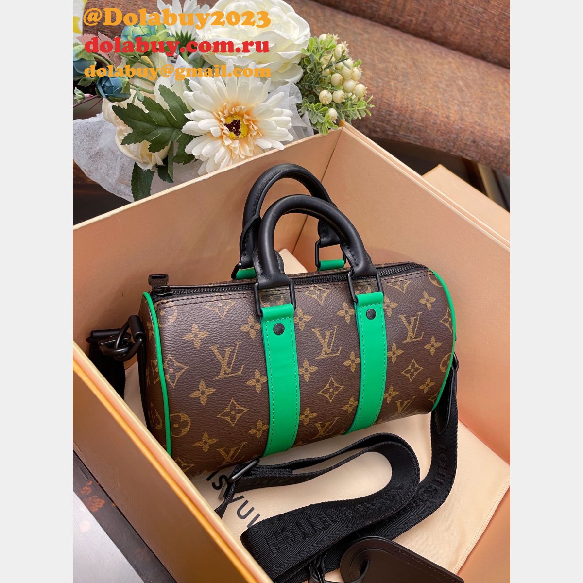 Louis Vuitton Inspired M46249 Keepall Bandouliere 25 Monogram Copy Bag