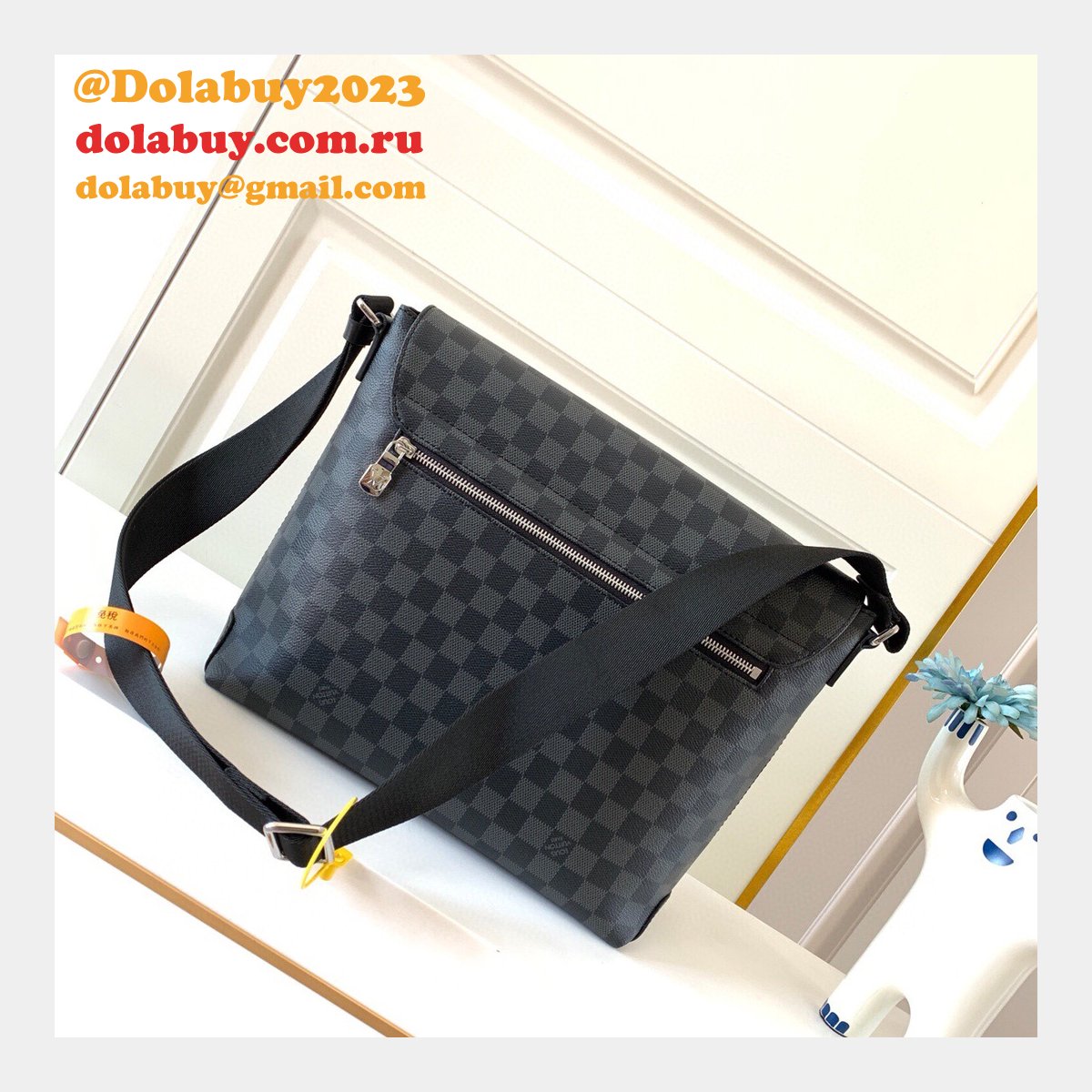 Louis Vuitton Luxury District MM Damier Graphite Canvas N40350 Greys
