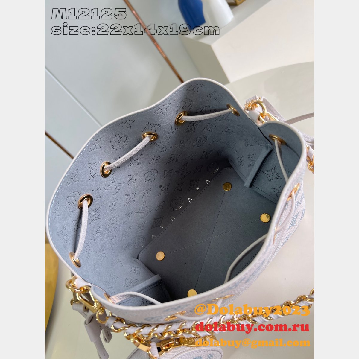 Perfect Louis Vuitton Bella Mahina M12125 Replica Bag