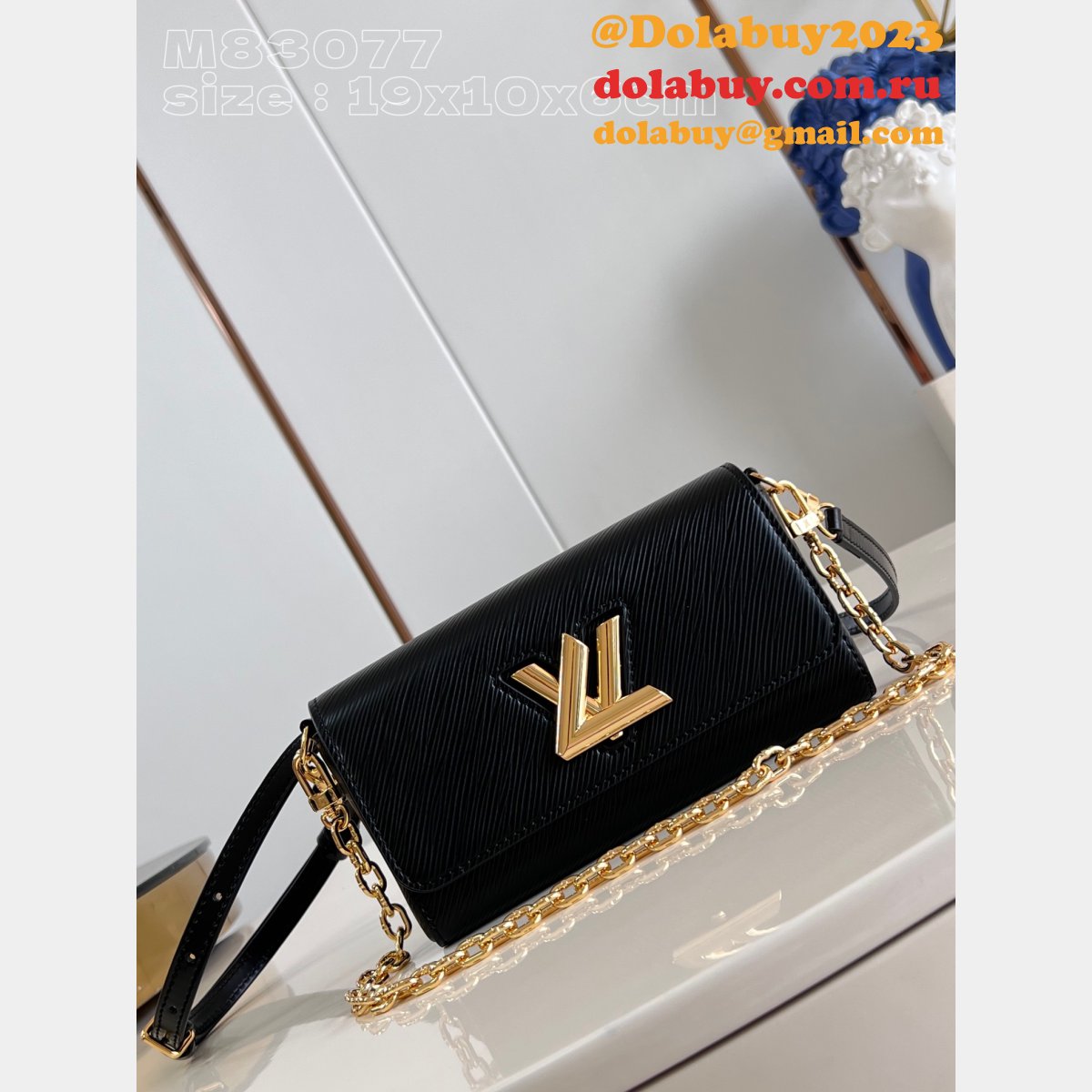 High Quality Twist West Pochette Epi M83077 Inspired Louis Vuitton Bag
