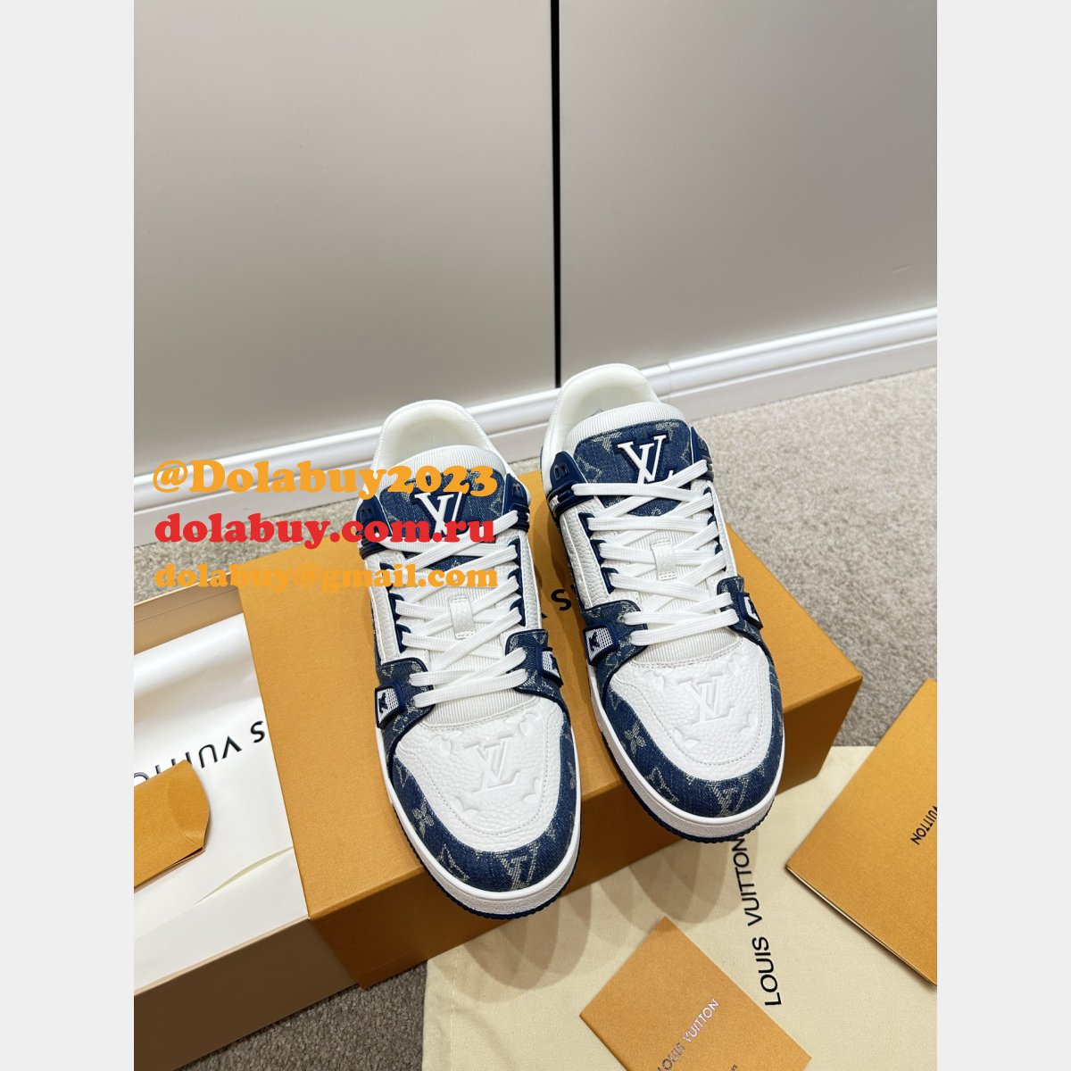 Top Quality LV Trainer Sneaker 1:1 Mirror