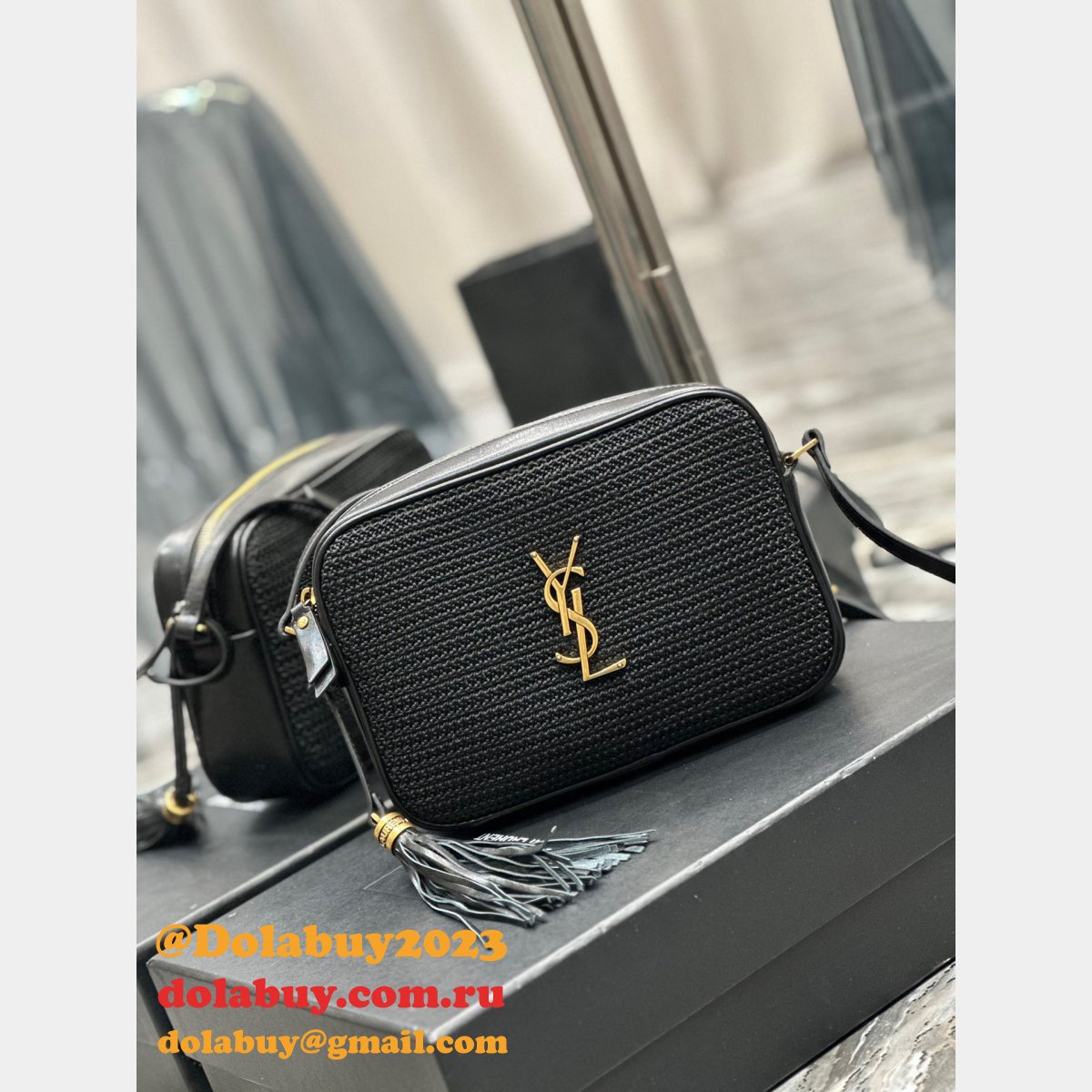 Saint Laurent YSL Shoulder Lou Camera 520534 Knockoff Bag