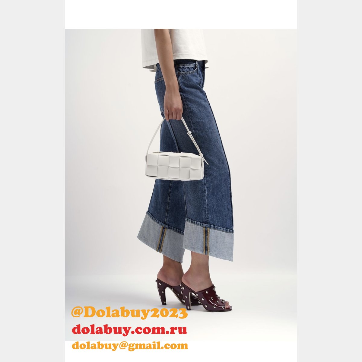 Designer BOTTEGA VENETA BRICK CASSETTE