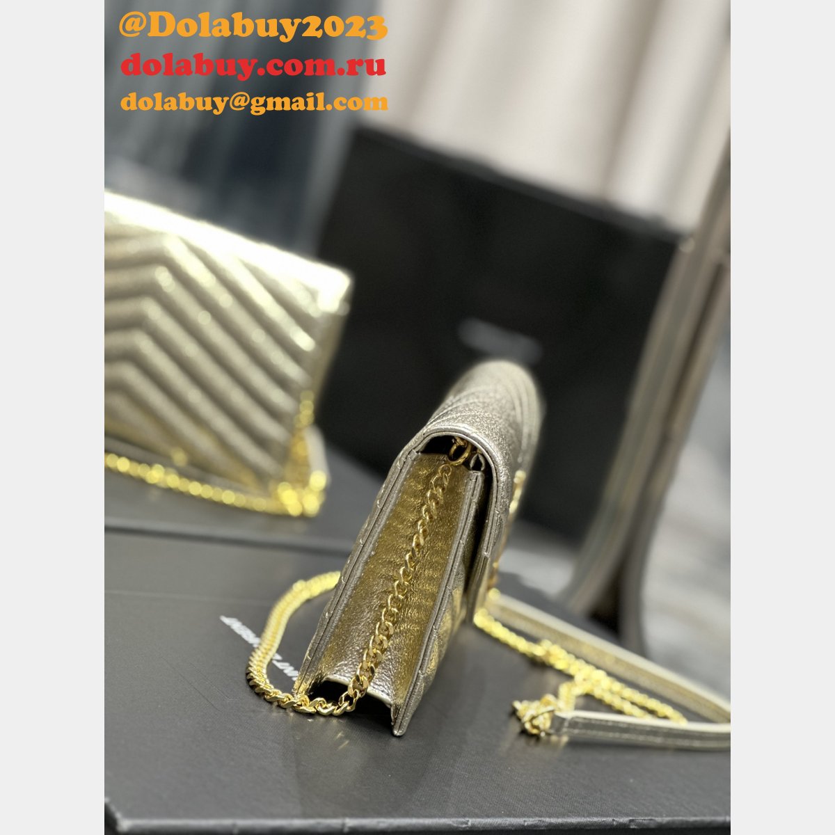 Quality YSL Designer Monogram Woc Cheap 393953/377828 Chain Bag