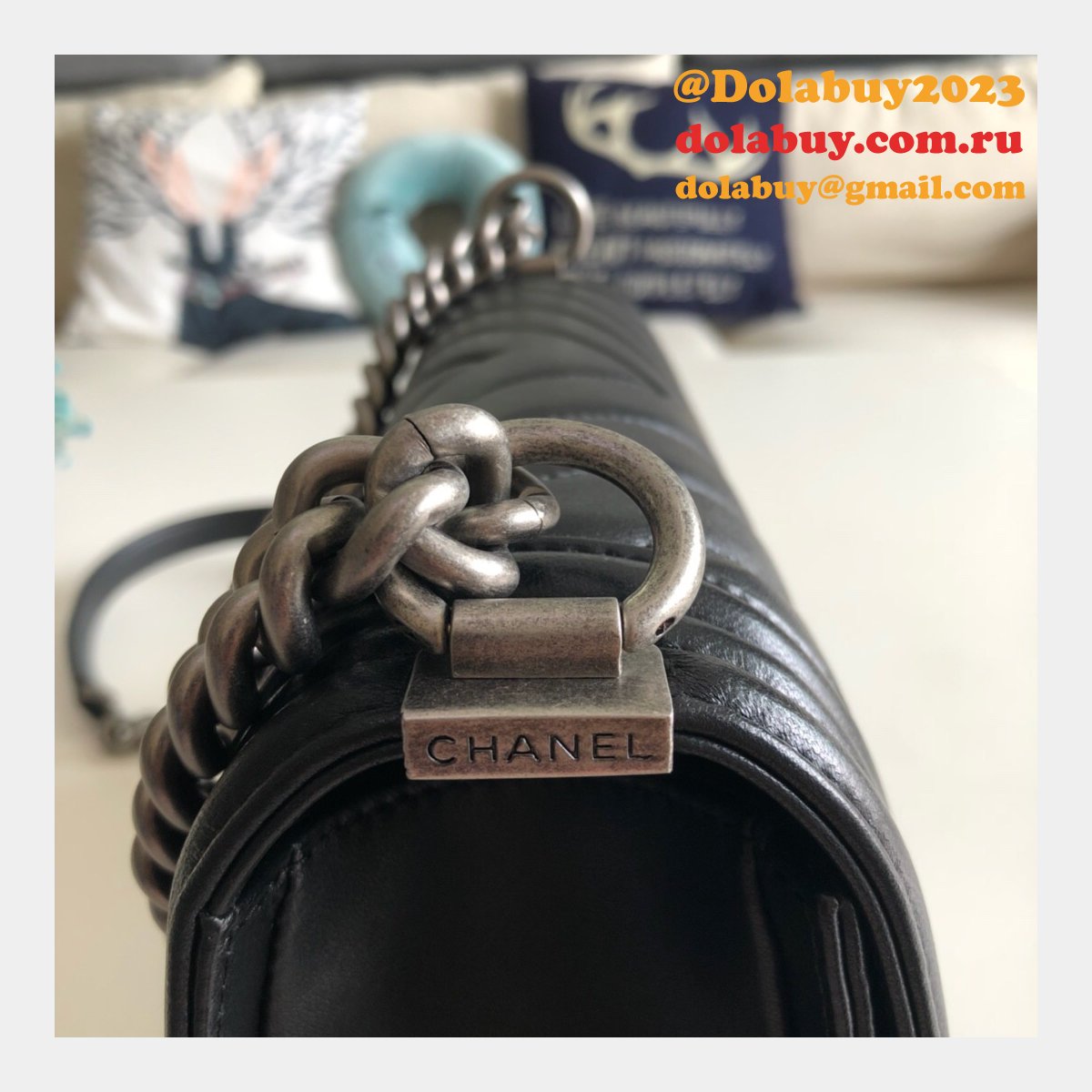 UK CC V Le Boy Top Quality Replica Black Bags Lambskin 25cm