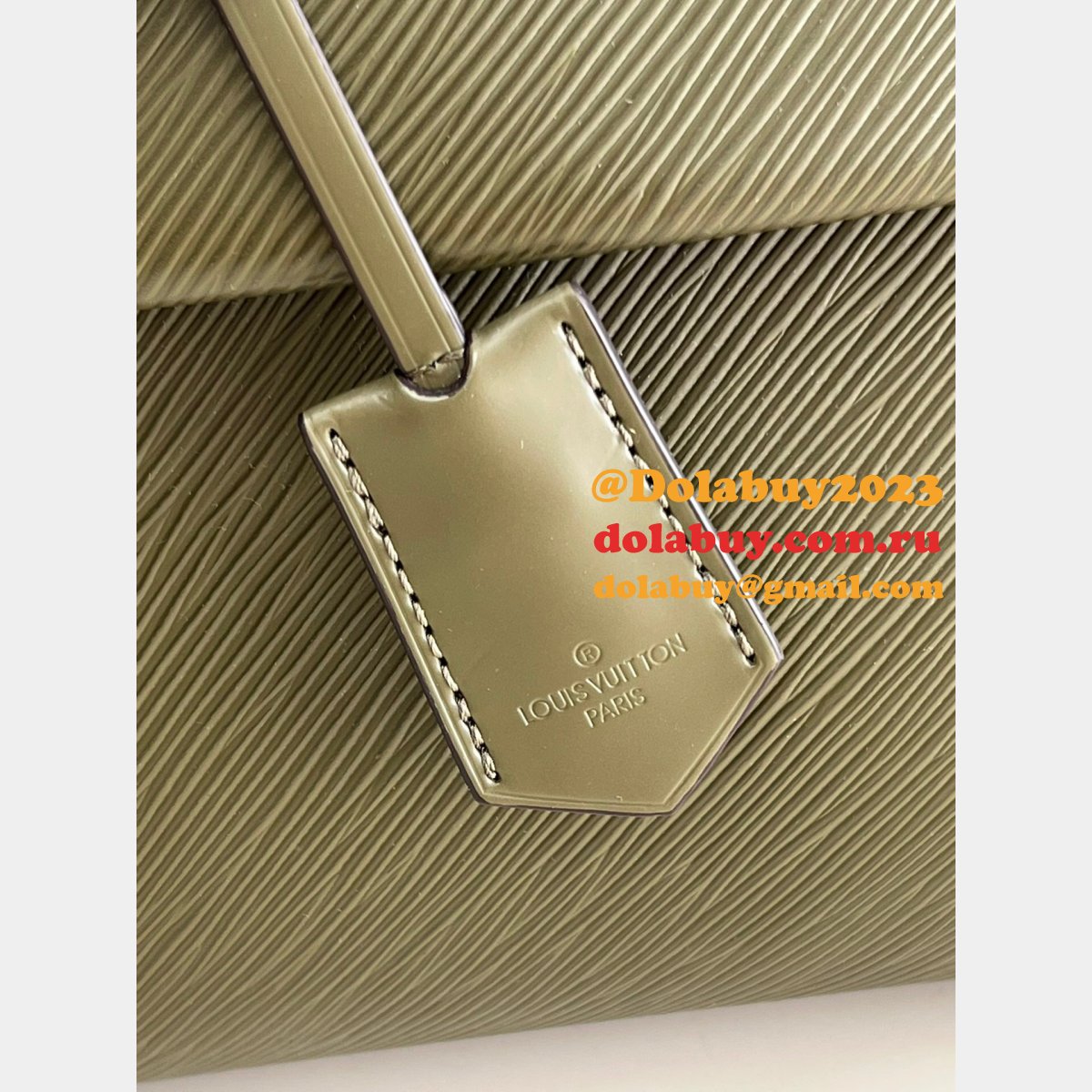 Designer Louis Vuitton Replica Cluny Epi Leather M58928/M59134 Mini/BB Bag