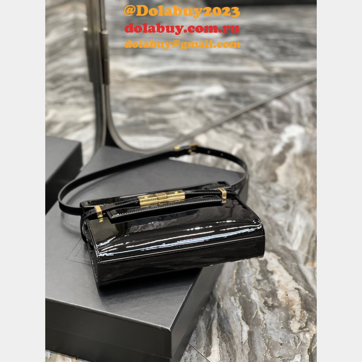 Designer YSL Replica 675626 Manhattan Shoulder Shiny Crocodile Bag