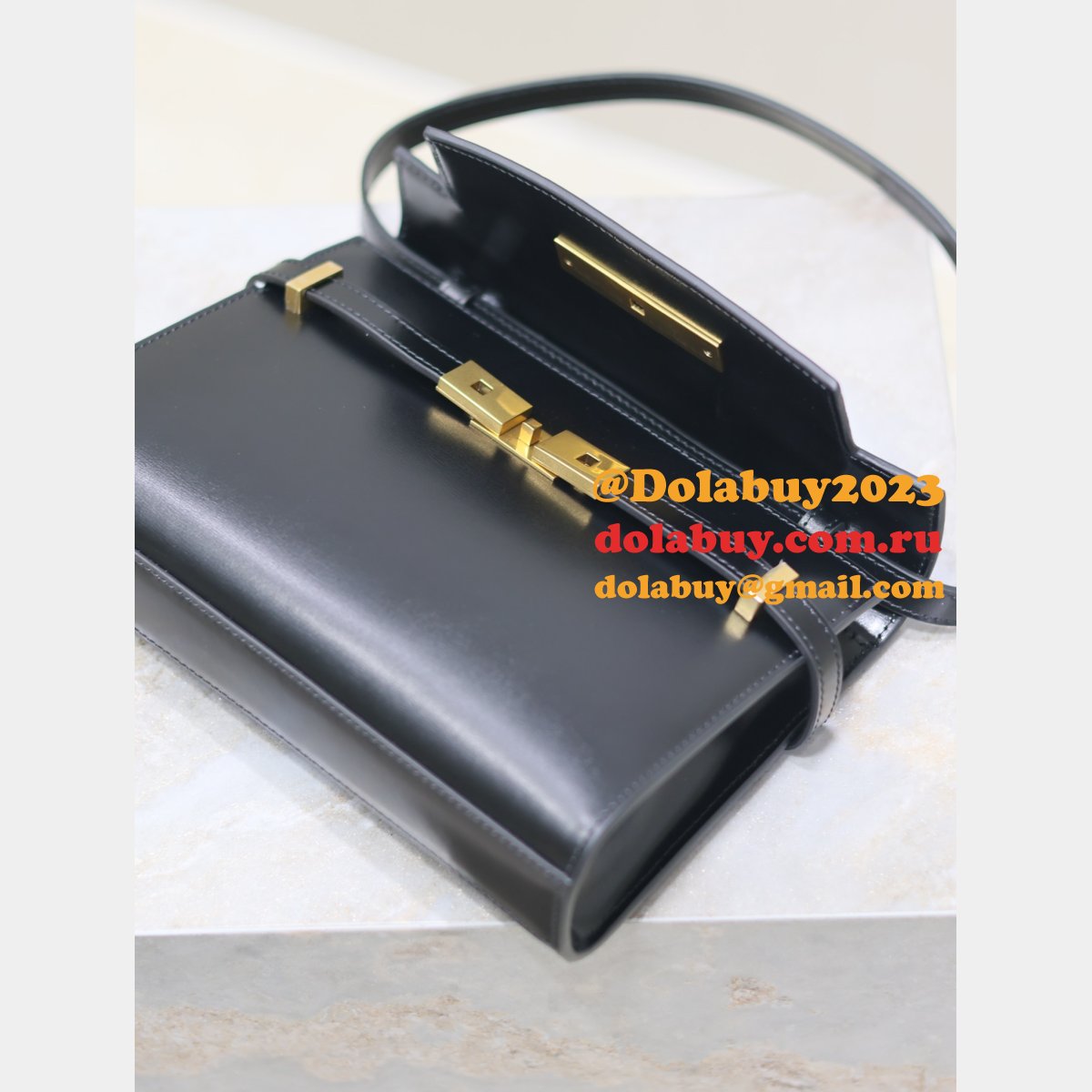 1:1 Replica Yves Saint Laurent Manhattan Tote 675626 Bag 24CM