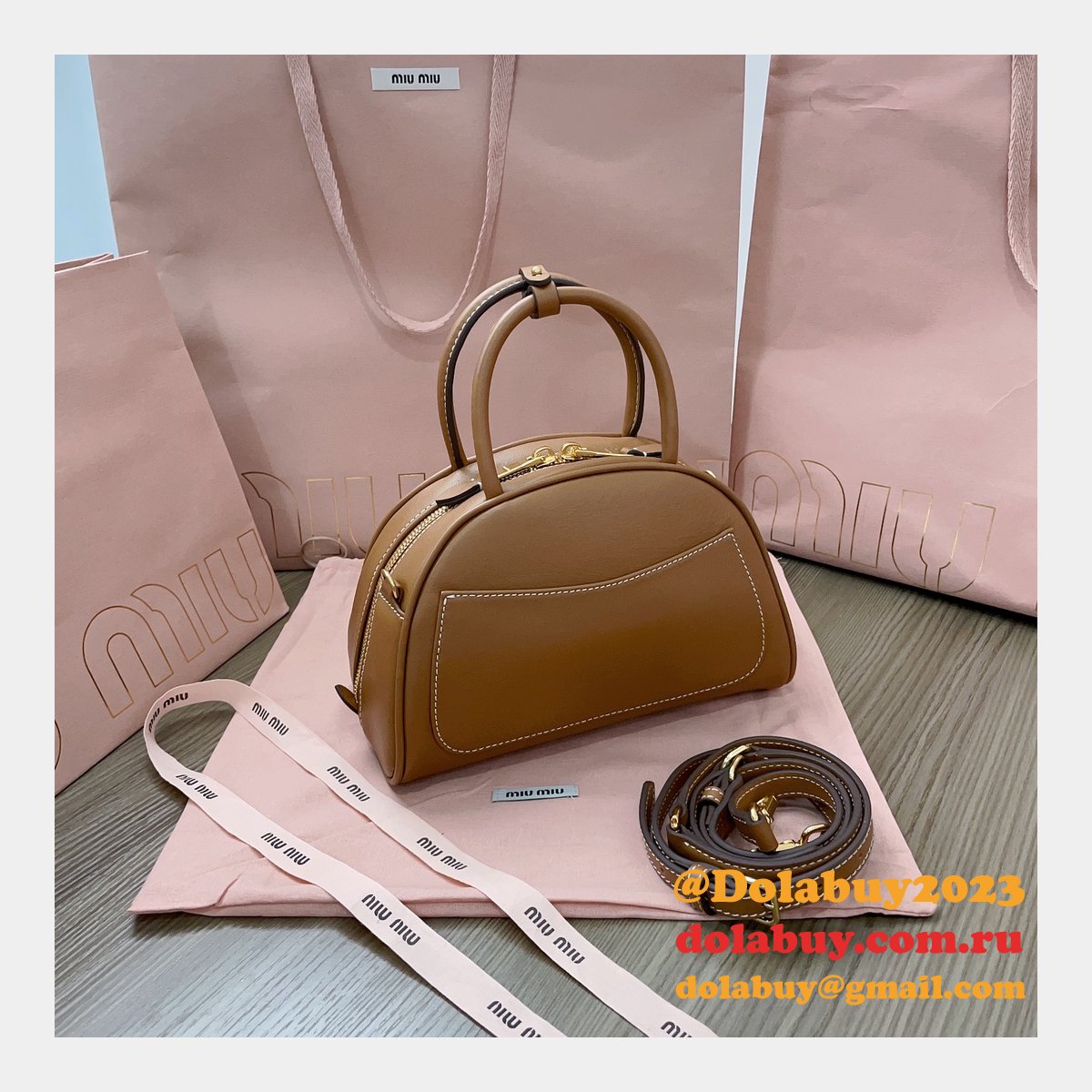 Miumiu 7 Star 5BB157 Designer Replicas Dumplings Handbag