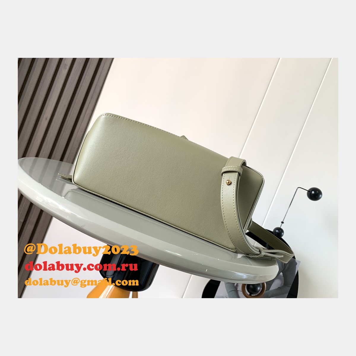 Fashion Small Puzzle Bag In Classic Calfskin 24CM