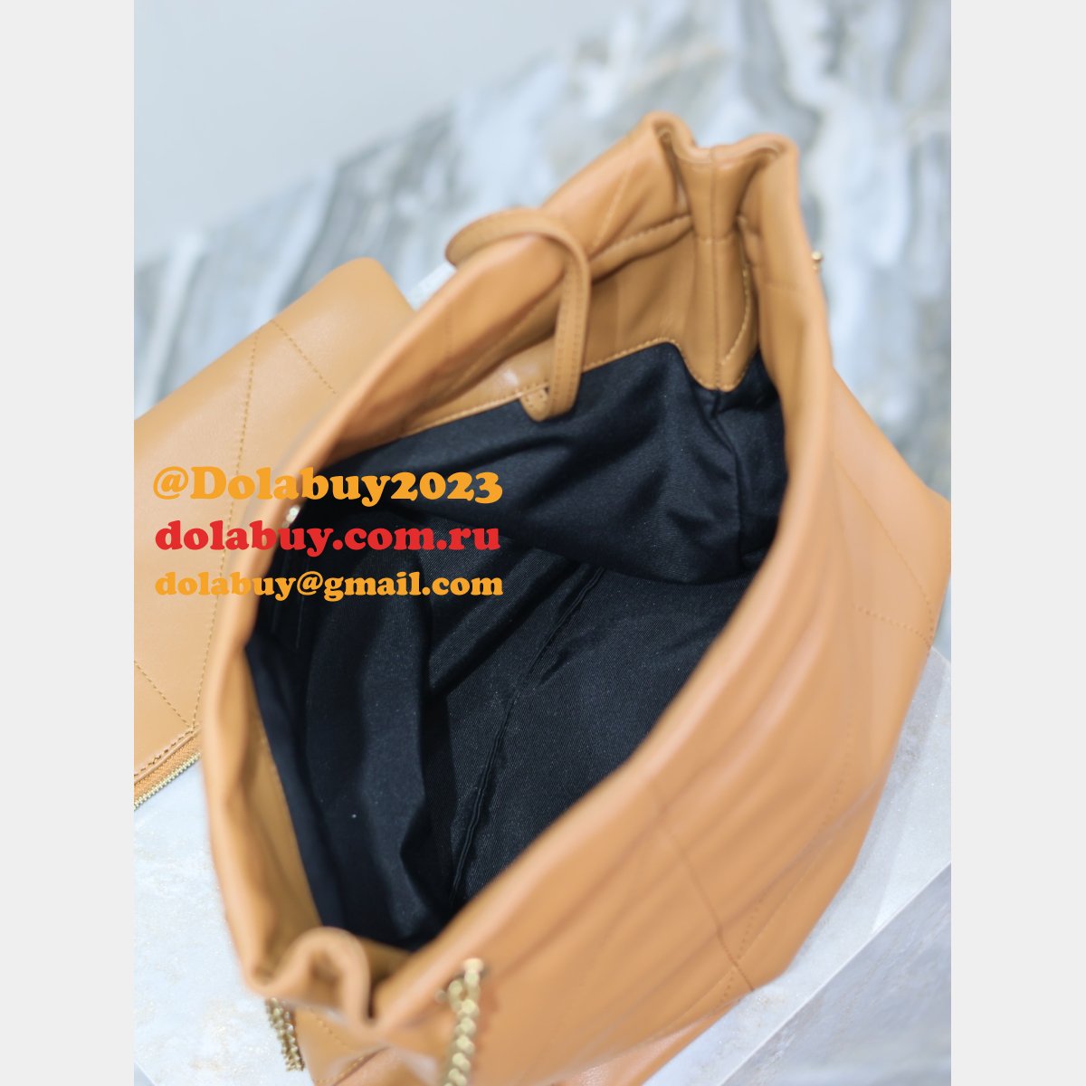 Luxury SAINT LAURENT POCHON lambskin handbag 781666