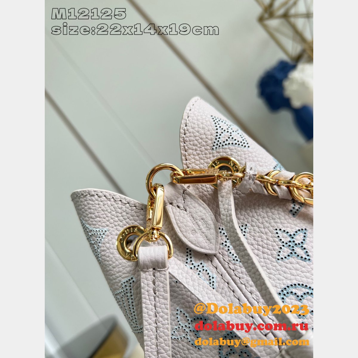 Perfect Louis Vuitton Bella Mahina M12125 Replica Bag