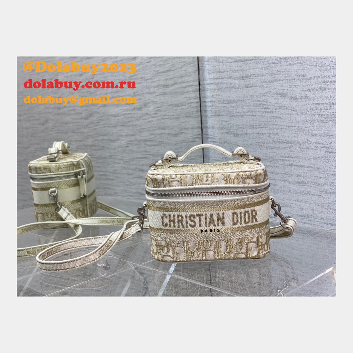 Can you buy knockoff Dior Cosmetic Makeup 18CM Bags