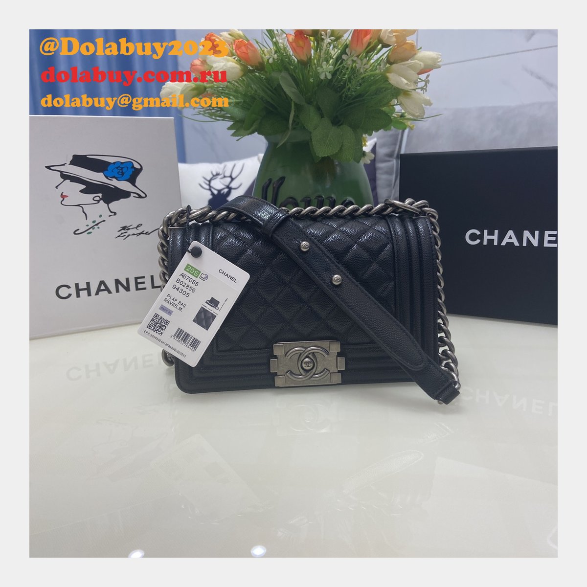 Top Quality CC 67085 Le boy Bag caviar leather 20CM