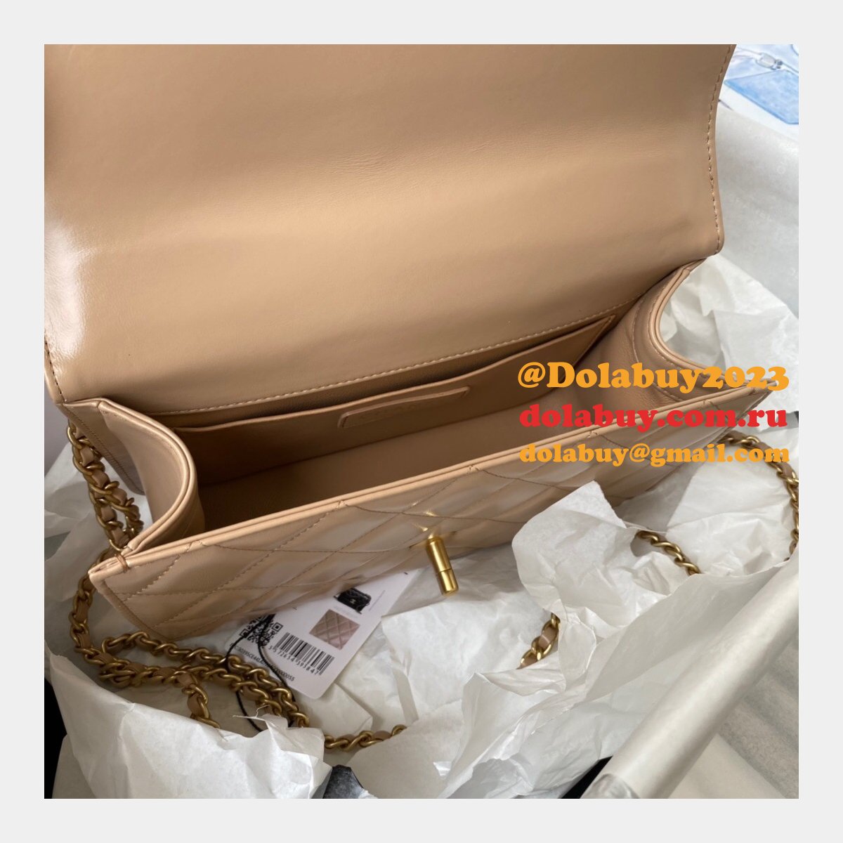 1:1 Replica AS2649 Calfskin & Gold-Tone Metal Flap Bag