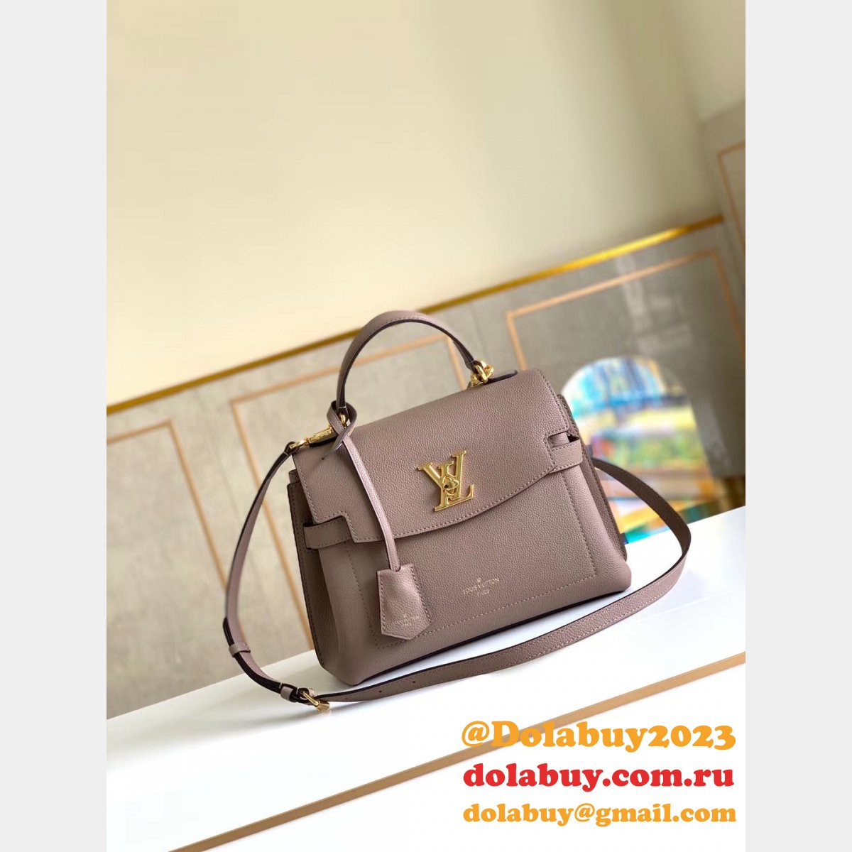 Designer Louis Vuitton Lockme Ever BB Handbag Shoulder M53937 Bag
